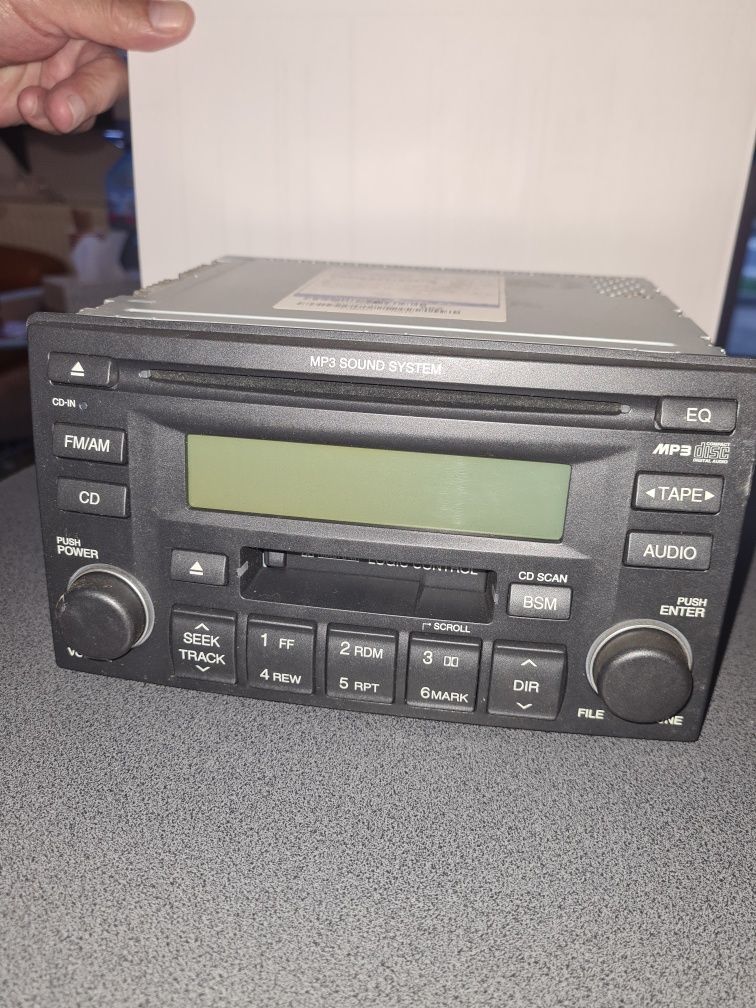 Radio CD player MP3 Kia Sorento