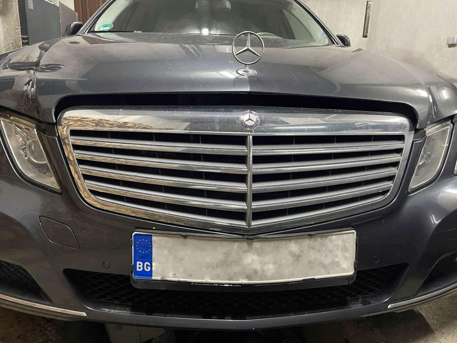 Предна решетка за Mercedes W212