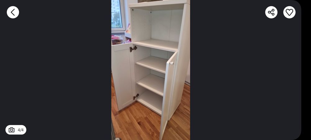 Шкаф за дрехи. Като нов!