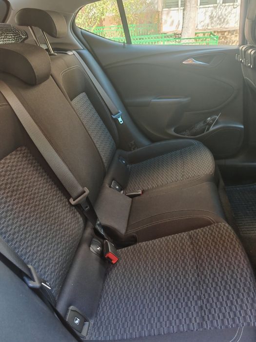 Opel astra K diesel 1.6 turbo 110 cp în perfecta stare