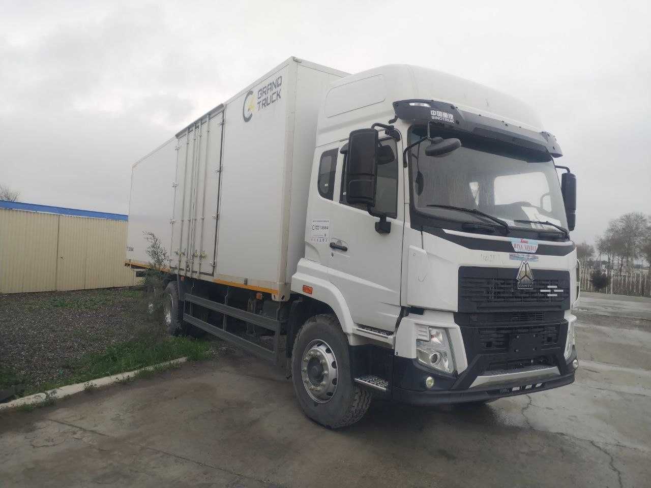 HOWO V5 FULL 6x4 фургон NEW