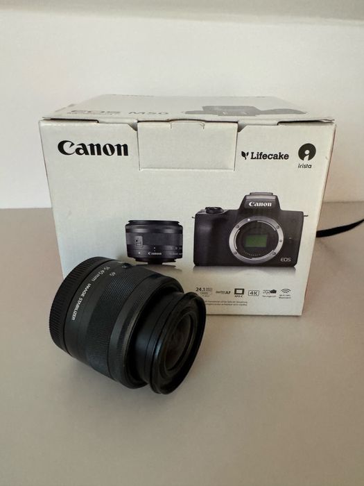 Canon фотоапарат EOS M50 с два Canon обектива