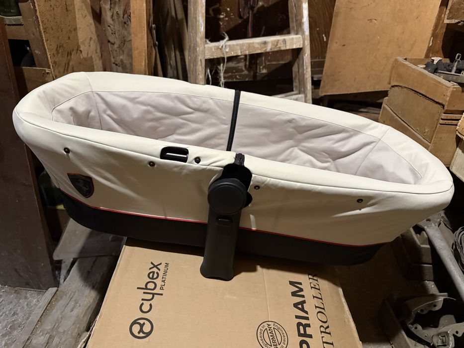 Кош за новородено Cybex Priam Ferrari