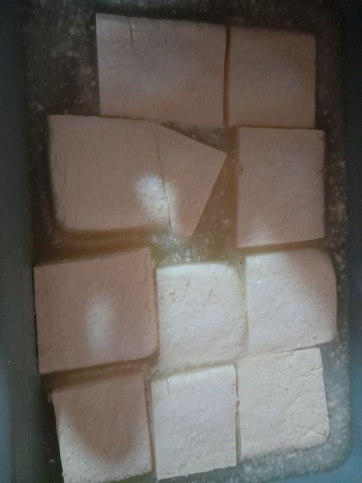 Telemea de vânzare