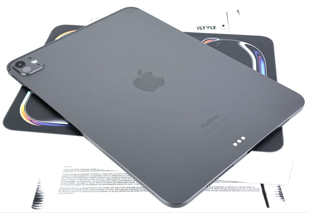 НОВ! Apple iPad Pro 11" 2024 M4 WiFi 256GB Space Gray Гаранция