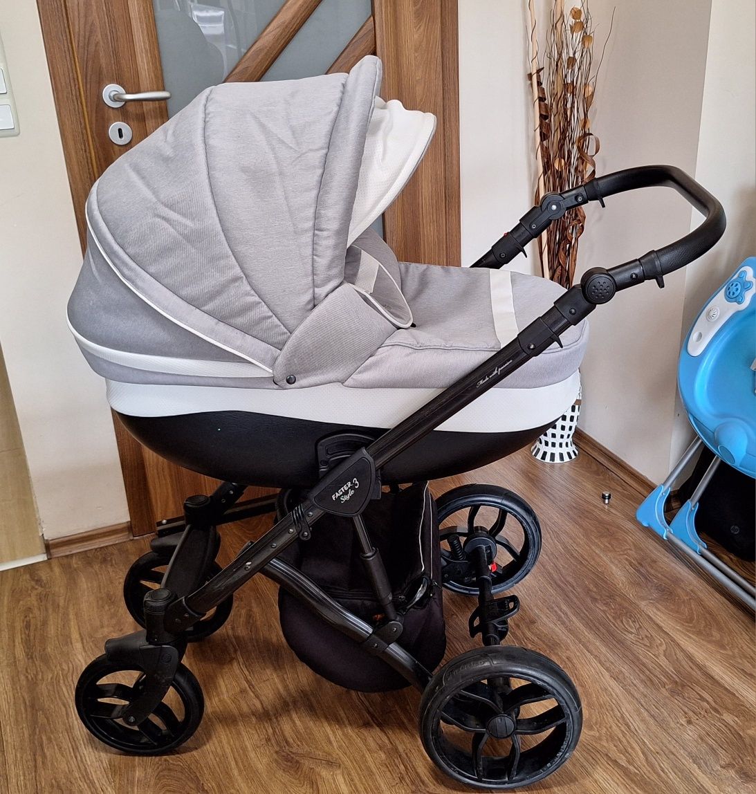 Бебешка количка 2/1 Baby Merc