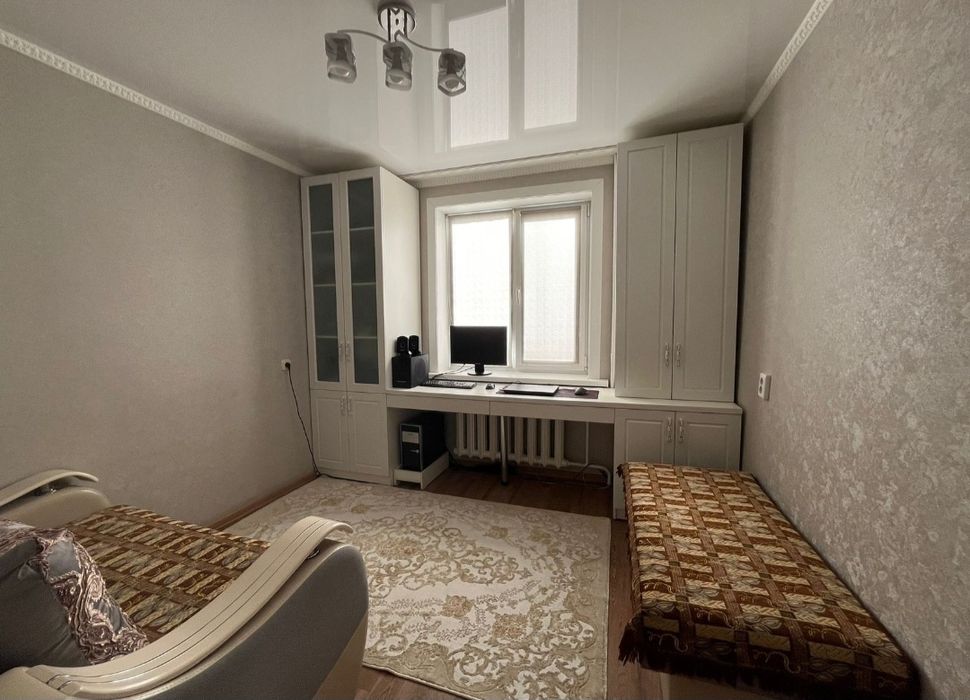 Продам 3 комн квар. новой пл. 8/10, 20мкр, 28,500