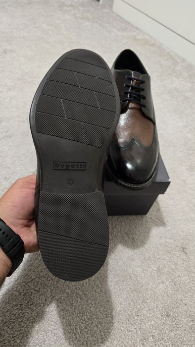 Pantofi    Bugatti