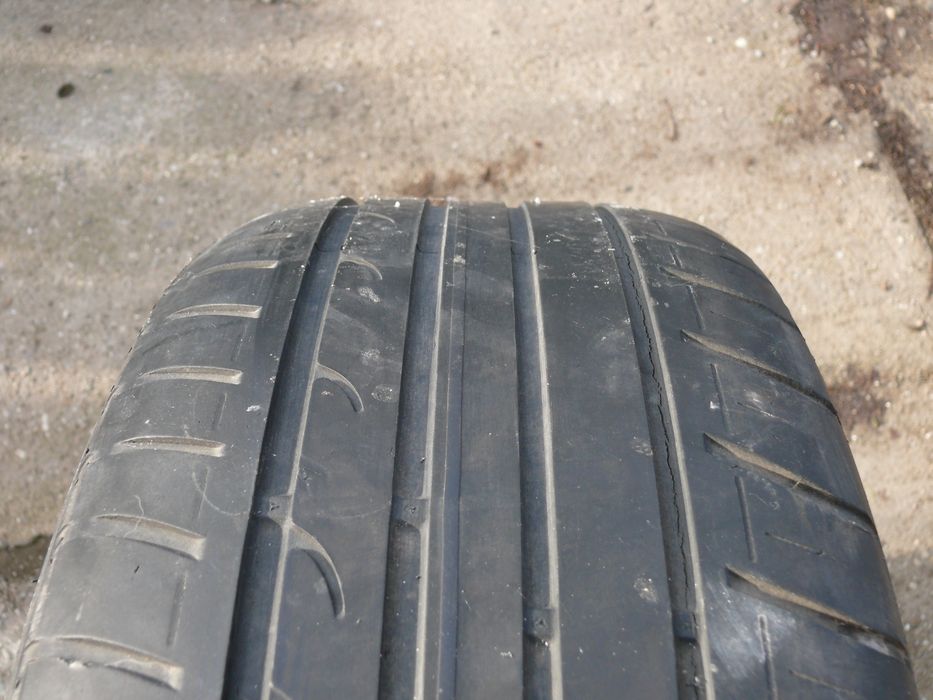 Anvelopă de iarnă marca ”Kumho”, cu dimensiunea 185/55R15