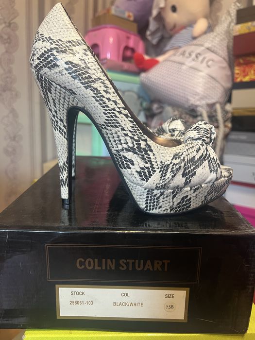 Новые colin stuart