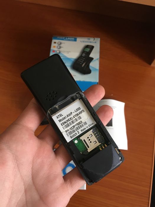 Uzmobile  sotviy aparat sotladi