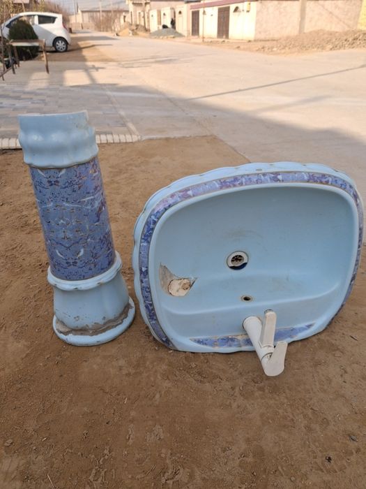 Raqavina berladi tekin