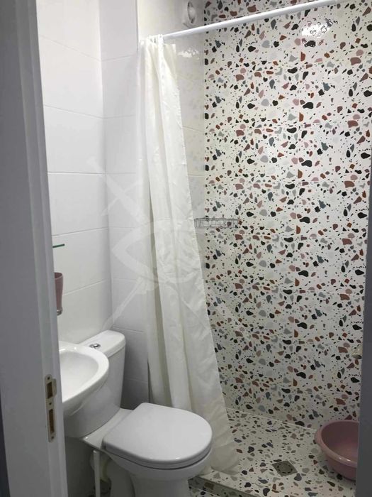 Дава се под наем Двустаен апартамент в Варна, Цветен квартал - 50 кв.м за 450 € - Снимка #5