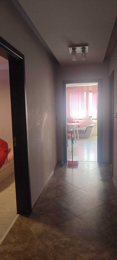 Продава се Тристаен апартамент в Асеновград - 86 кв.м за 1535 €/кв.м - Снимка #3
