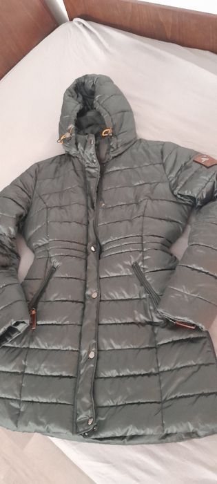 Зимни якета с качулки