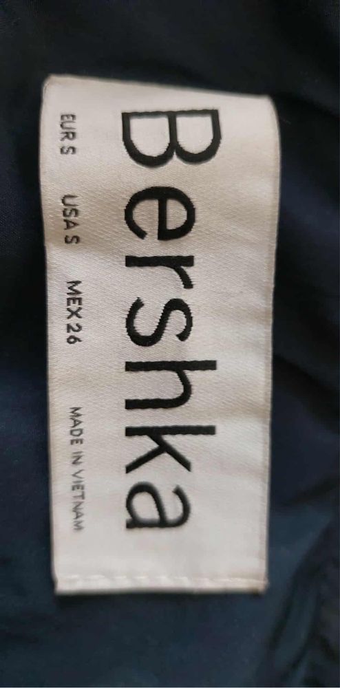 Яке Bershka за момиче размер S