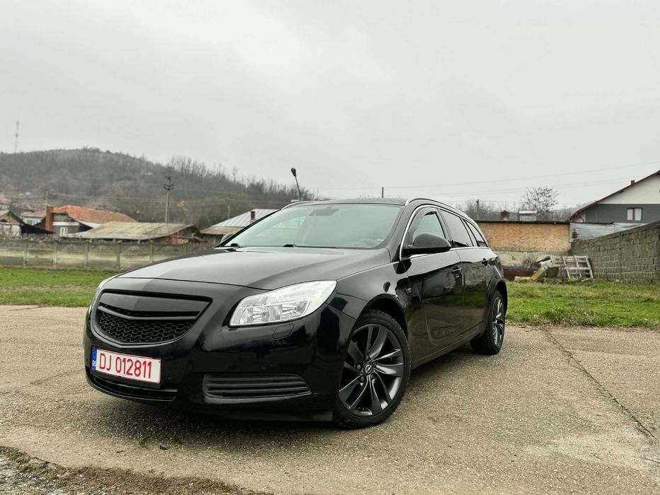 De vânzare Opel insignia