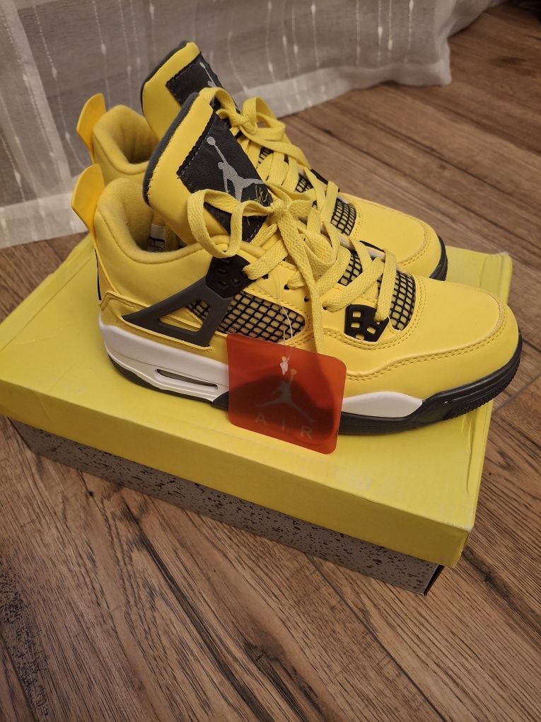 Nike Jordan 4 retro