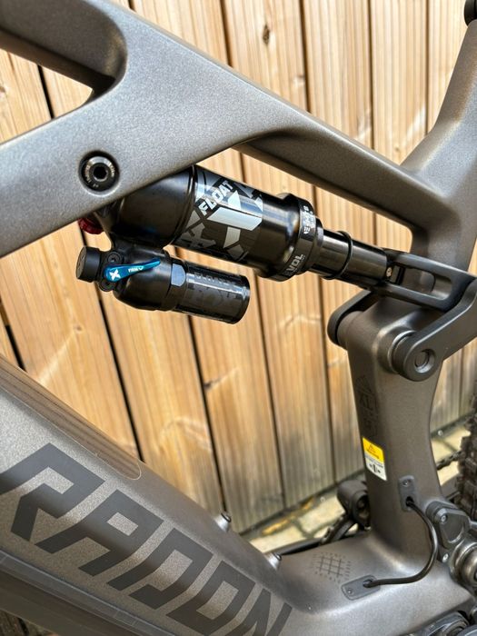Bicicleta Electrica Full Suspension Radon Carbon FOX 2024