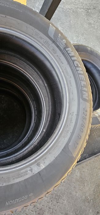 225 60 R 17 Michelin M+S