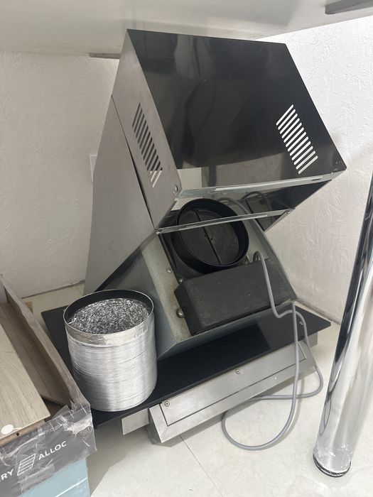 Вытяжка Kaiser..