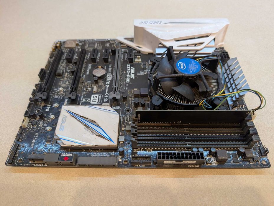Asus Z170-Pro Series / Intel Core i3 3.7 GHz / RAM 8GB DDR4