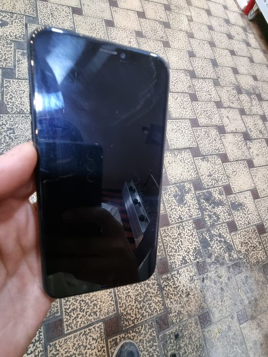 Iphone xr 64gb Ideal