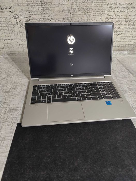 Продам ноутбук HP Probook 450 G10 (8A6C2EA)