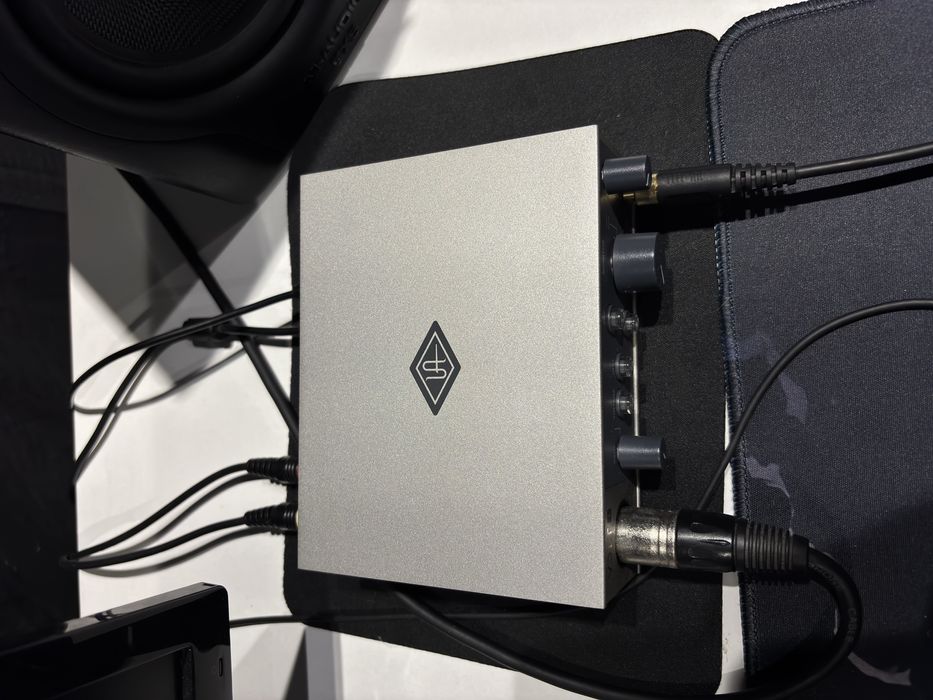 Звуковая карта VOLT 1