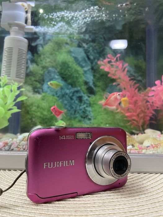 Продам классный фотик Fujifilm