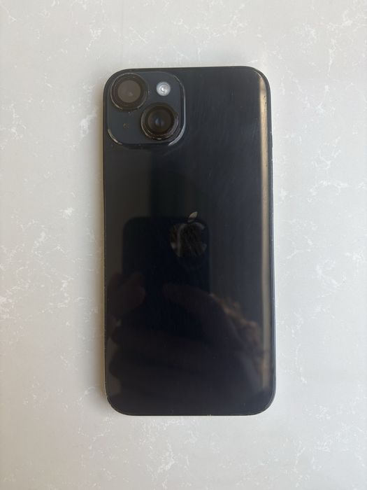 Продавам Iphone 14