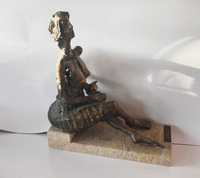 Масивна бронзова скулптура "Ева" Убавка Тончев