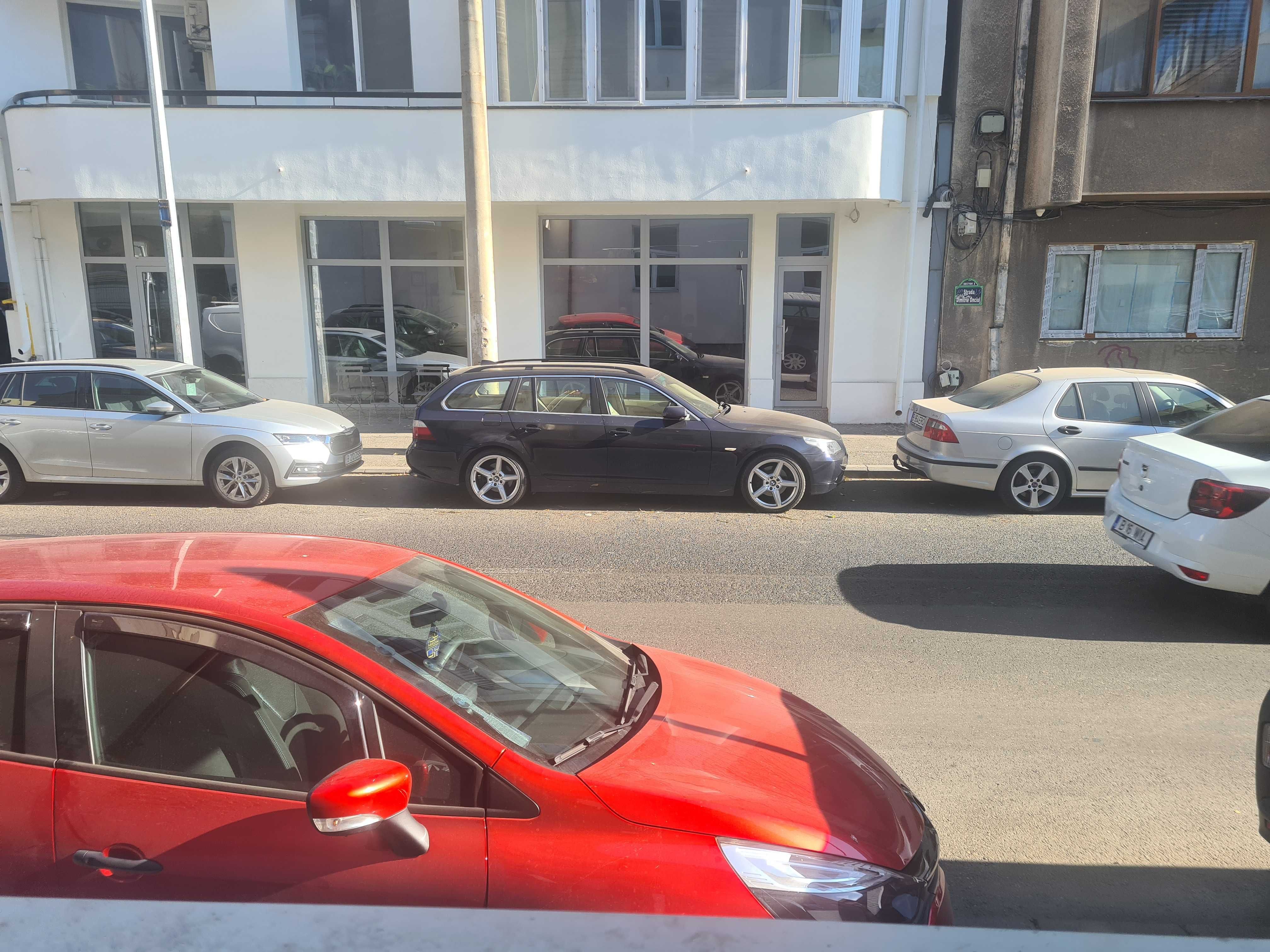 BMW E61  530D  AN 2005 218CP BUCURESTI