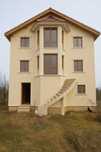 Vand casa Vadu Moldovei constructie solida 353mp langa scoala