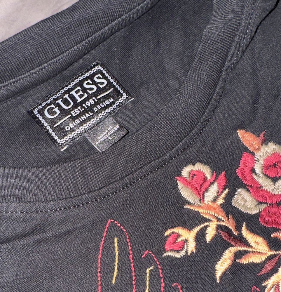 Тениска Guess