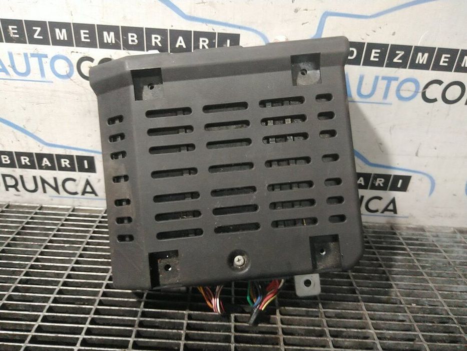 Amplificator audio Mitsubishi Outlander 2005 - 2009 (1270) 8701a257