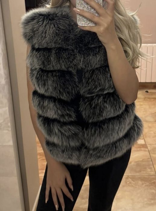 Haina blana naturala vulpe