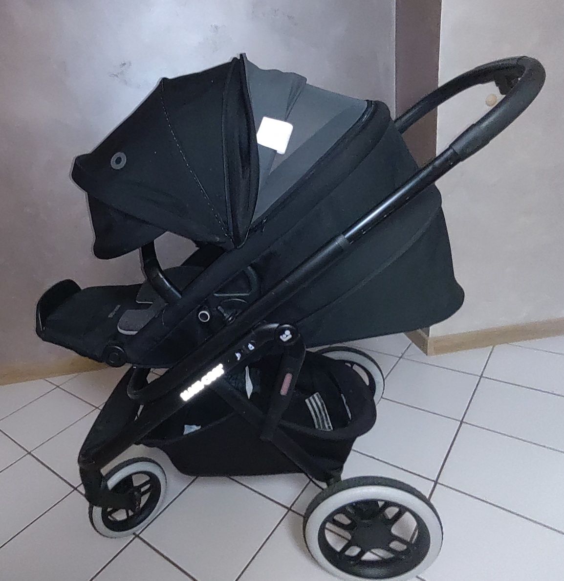 Maxi Cosi Lila XP 2020 бебешка количка 0 - 36 м.