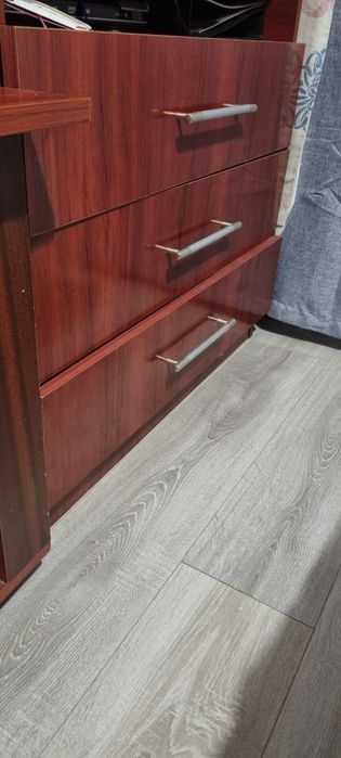 Dressing dormitor+comodă +2 noptiere