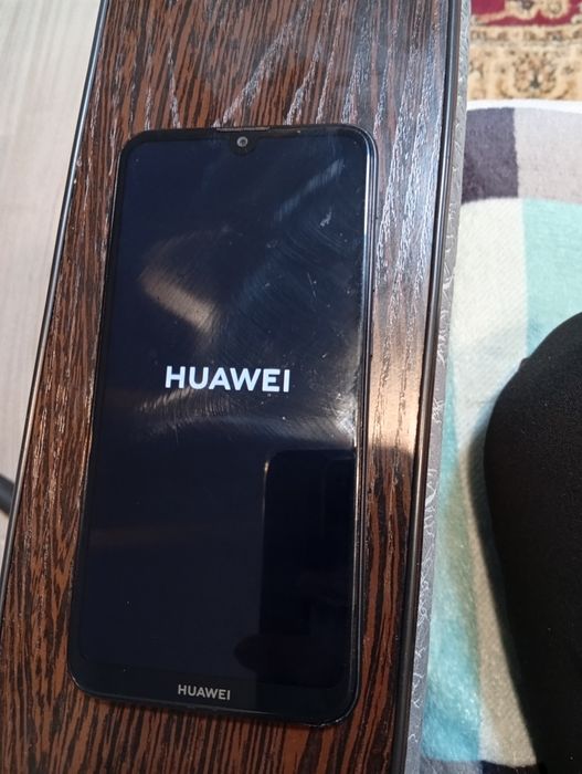 Продам  Huawei y7