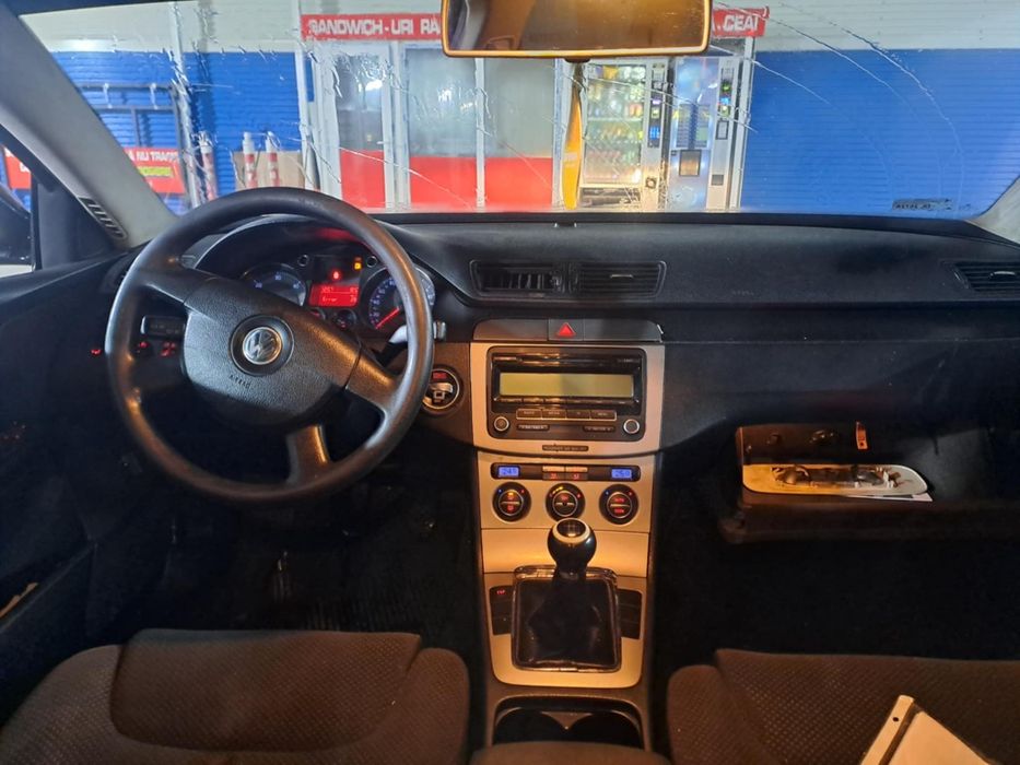 Vand urgent b6 doar azi