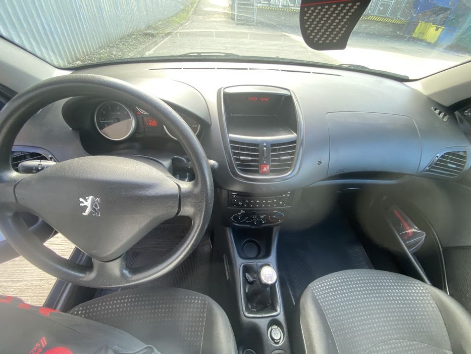 Peugeot 206 + Plus Euro 5 2011