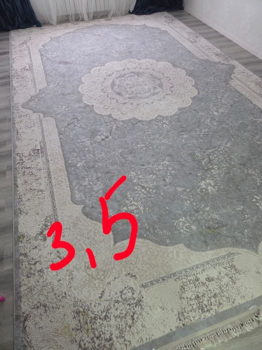 Кілем сатылады.  3*5, 1*4