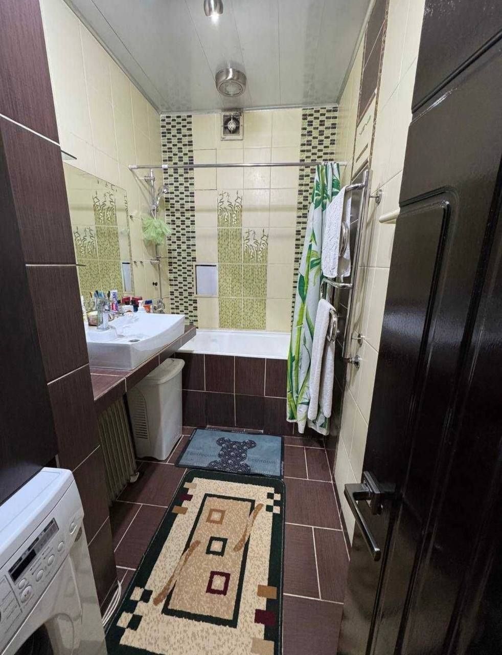 Sebzar 3ком. Евроремонт. Ориентир Банк, метро в 5 минутах