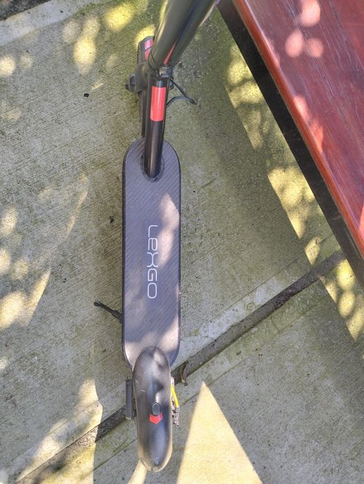 Vând trotineta electrica Lexgo