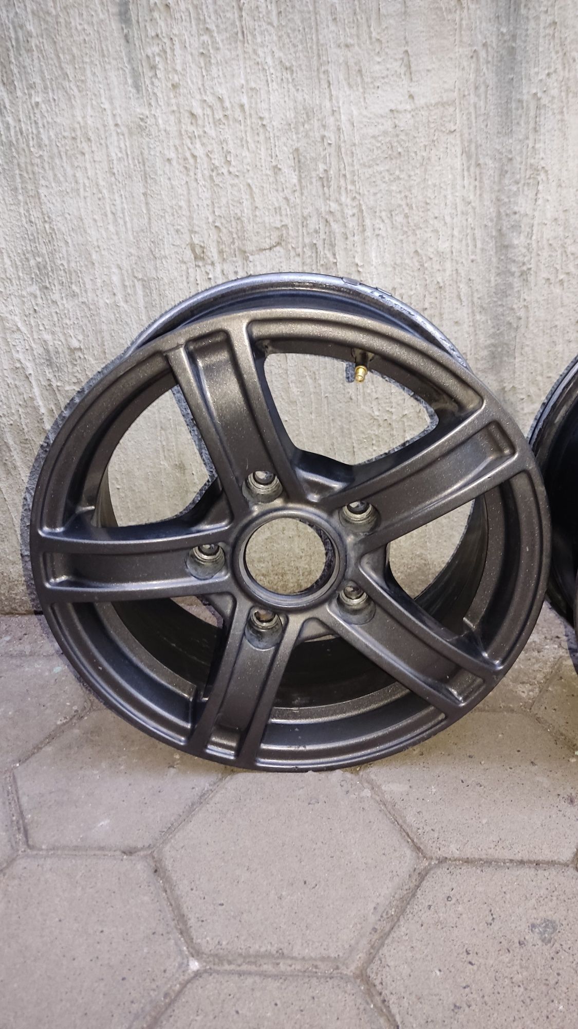 Диски от Нивы r15