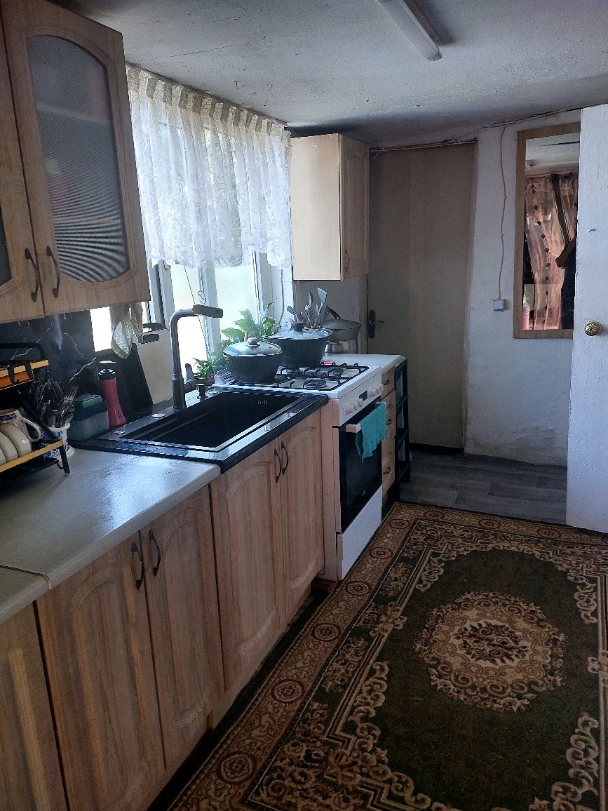 Продам пол дома.