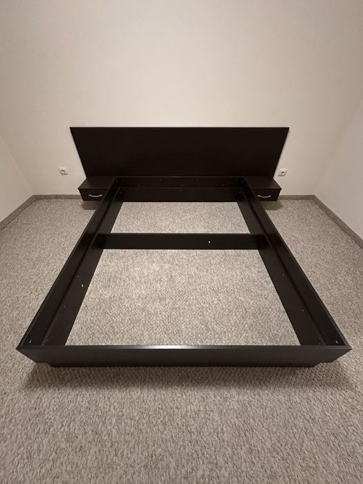 Гардероб, рамка за спалня, шкафчета за кухня и диван  за 100 лева