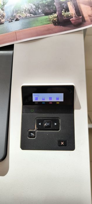 Цветен принтер HP