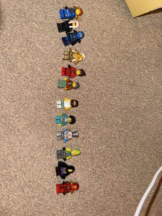 lego ninjago minifigurina